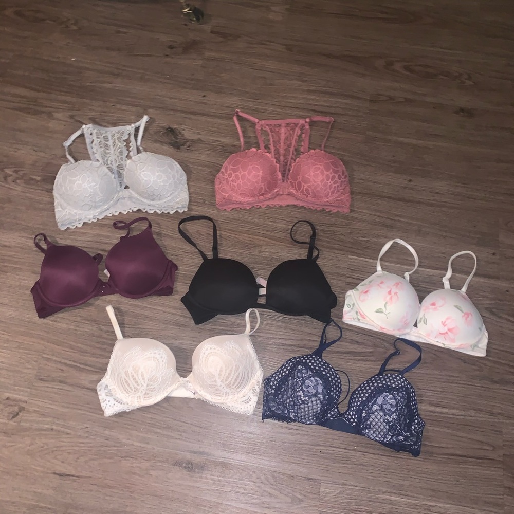 7 VS bras 32C
